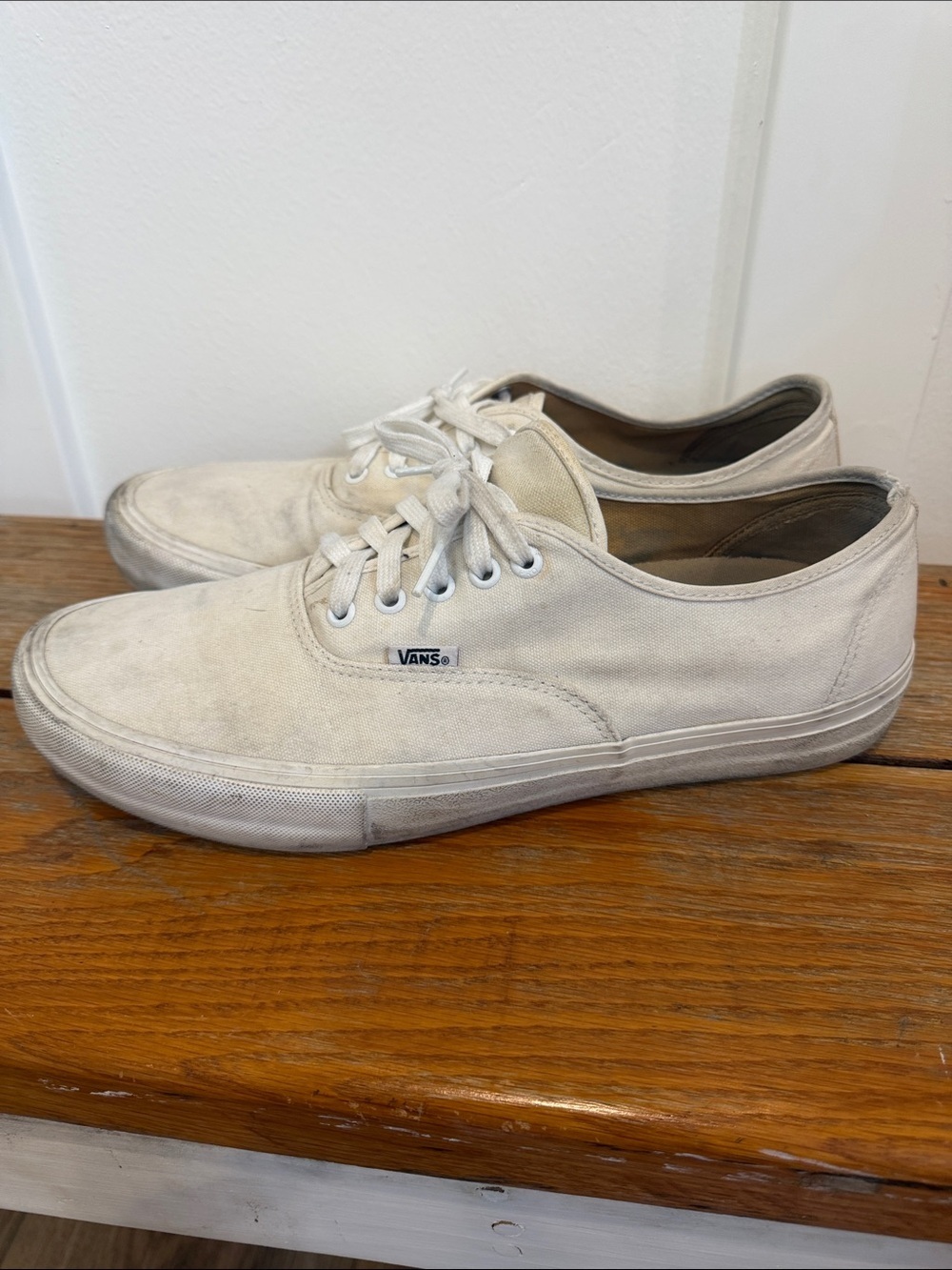 Vans Authentic White Canvas Lace Up Sneakers Size 13